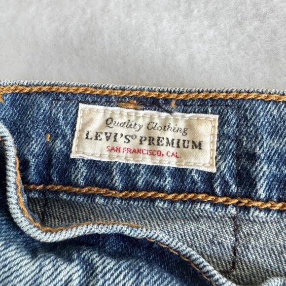 LEVI'S Wedgie Icon Fit Straight Leg Button Fly Jeans - Picture 8 of 15